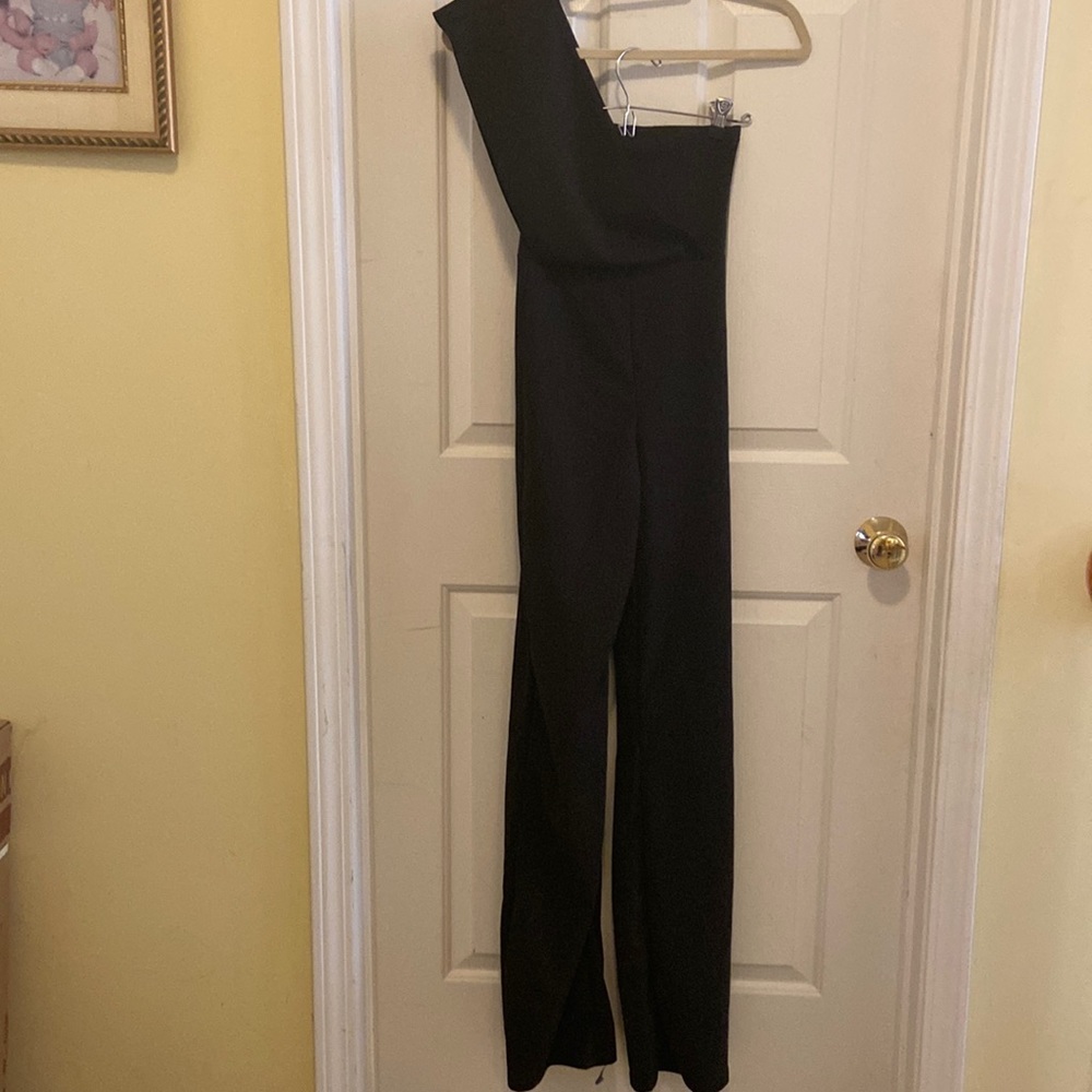 Pretty Little Thing jumpsuit
